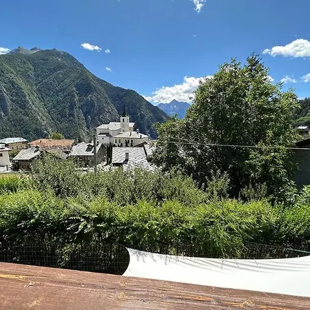 Appartamento Alloggio In Montagna *